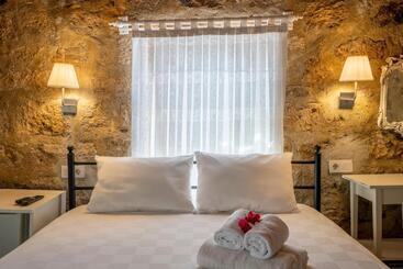 İmerek Taş Ev Otel Alaçatı