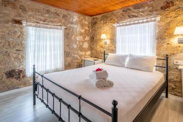İmerek Taş Ev Otel Alaçatı