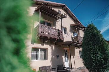 膳宿费 Alpine Bliss Sinaia