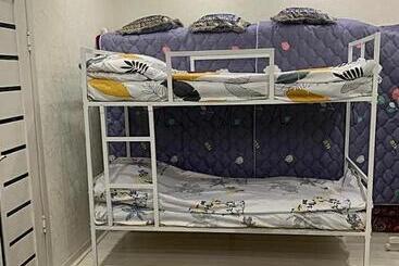 پانسیون Altan Hostel Osh