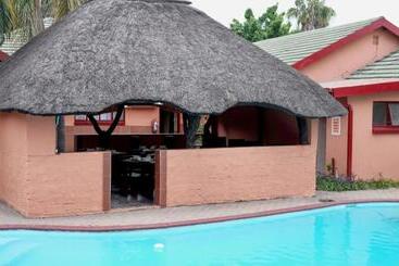 پانسیون Butterflytree Guesthouse