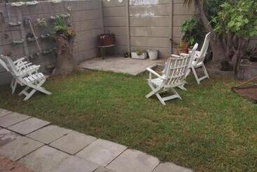 پانسیون Ludinz Guest House, Self Catering