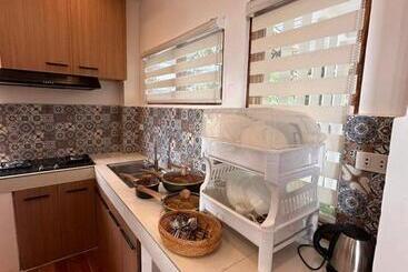 پانسیون Veronica View Guesthouse