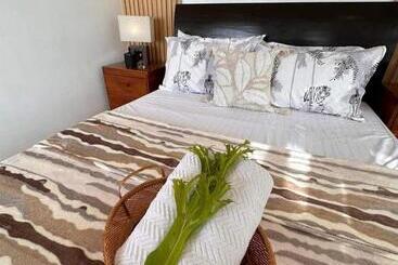 پانسیون Veronica View Guesthouse