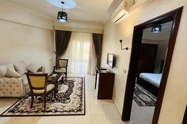 Badr Hotel & Resort El Kharga