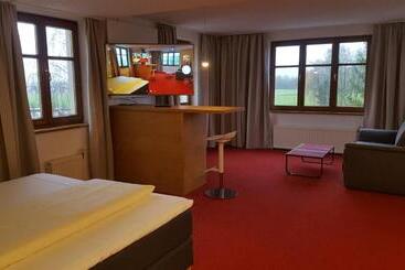 ベッドアンドブレックファースト & Fitness Castello