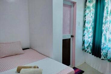 تختخواب و صبحانه Glenmark S Homestay