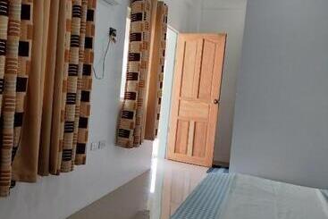 تختخواب و صبحانه Glenmark S Homestay