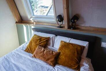 تختخواب و صبحانه Het Droomatelier