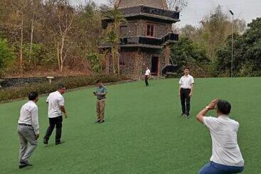 هتل Khu Nghỉ Dưỡng Good Time