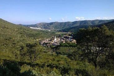 پانسیون Cap De Creus : Bungalow, Jardin Y Vista Al Mar