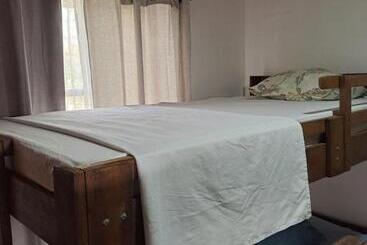 پانسیون Hostel Casa Mar