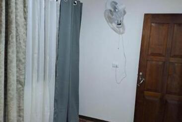پانسیون Hostel Casa Mar