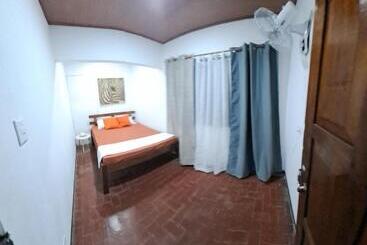 پانسیون Hostel Casa Mar