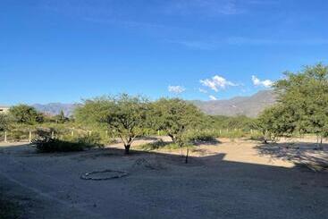 هاستل Casa De Retiros Virgen De Guadalupe, Finca La Soledad. Bodega Prelatura