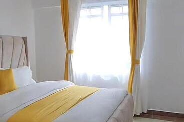 تختخواب و صبحانه Bambi And Nandi Airbnbs
