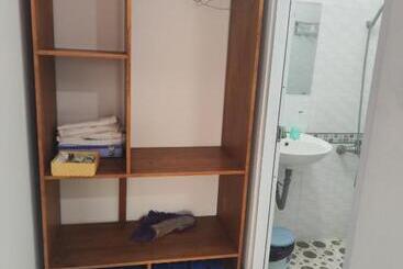 تختخواب و صبحانه Nhà Nghỉ Phú Quý