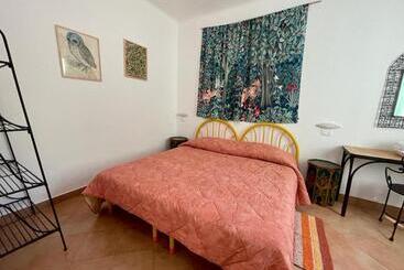 هتل Agriturismo La Realidad