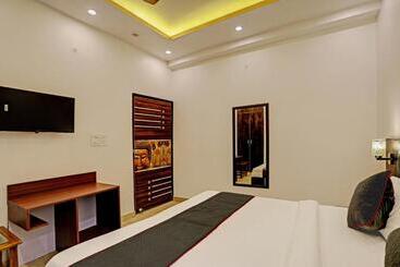 هتل Cozy Cave Luxury