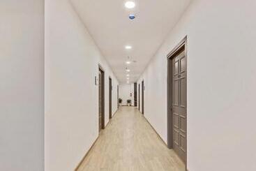 هتل Cozy Cave Luxury