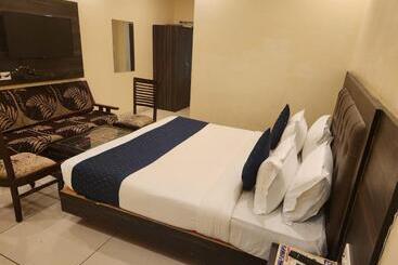 هتل Cozy Cave Luxury