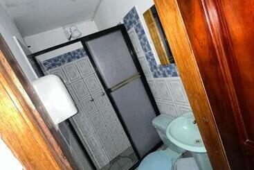 هتل Hostal Don Viche