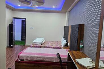 هتل Jabair Hospitality Services