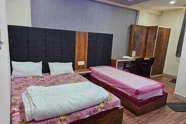 هتل Jabair Hospitality Services