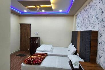 هتل Jabair Hospitality Services