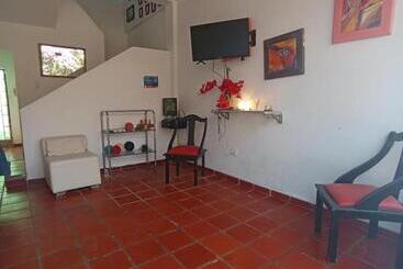 هتل Santa Veronica Inn