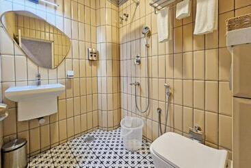 هتل Sea Gadabout   Seaside Stays
