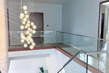 펜션 Cozy Maison Homestay