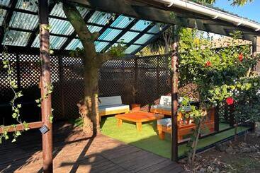 پانسیون Hostal Vaianny