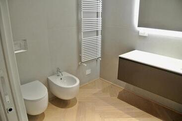 پانسیون The Old Palace  Luxury Suites Signoria