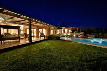 膳宿费 Villa Elvira   Camera Deluxe Ortensia