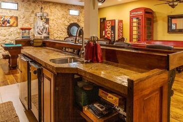 تختخواب و صبحانه Casa Cascada  Casita Yolo