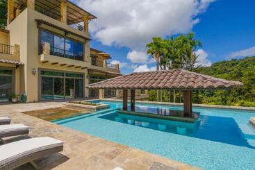 تختخواب و صبحانه Casa Cascada  Casita Yolo