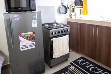 تختخواب و صبحانه Tegera Homes