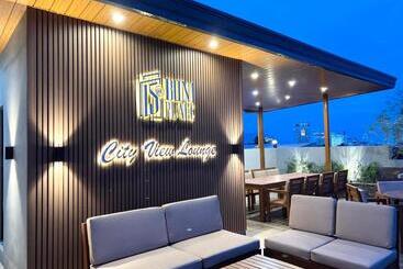 Luxury Suite Near Clark International Airport
