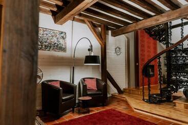 پانسیون L Eden   Suite Privative Avec Jacuzzi Et Sauna