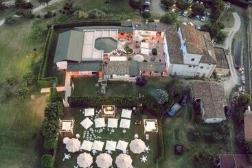 استراحتگاه Moliké Country House