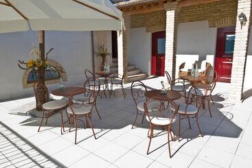تختخواب و صبحانه La Casa Del Palombaro
