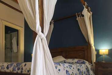تختخواب و صبحانه La Casa Del Palombaro