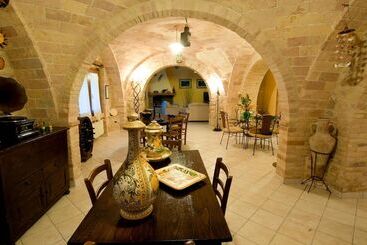 تختخواب و صبحانه La Casa Del Palombaro