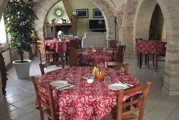 تختخواب و صبحانه La Casa Del Palombaro