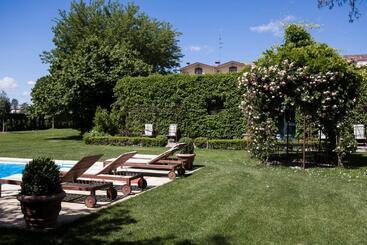 تختخواب و صبحانه Villino Di Porporano