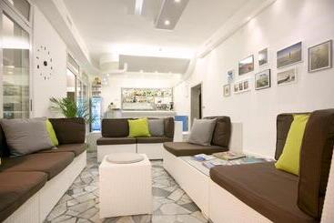 هتل Fabris