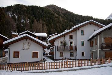 Meublè Lo Miete Viei - Champoluc