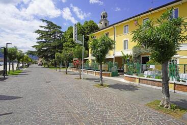 هتل Ristorante Lepanto