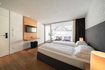هتل Soley Suites   Adults Only